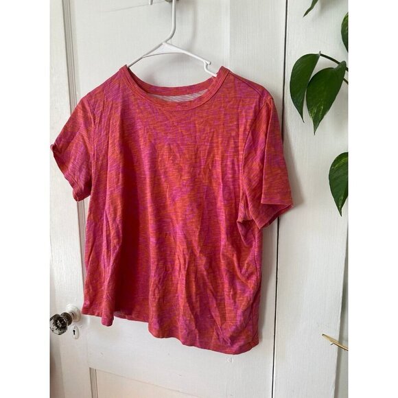 Old Navy women’s size medium every wear shirt - Picture 2 of 6